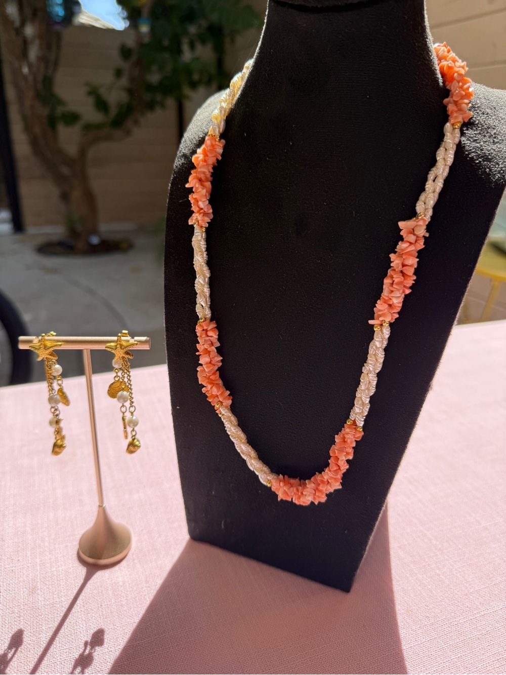 Ocean vibe Pearl/ Shell necklace and gold tone earrings set